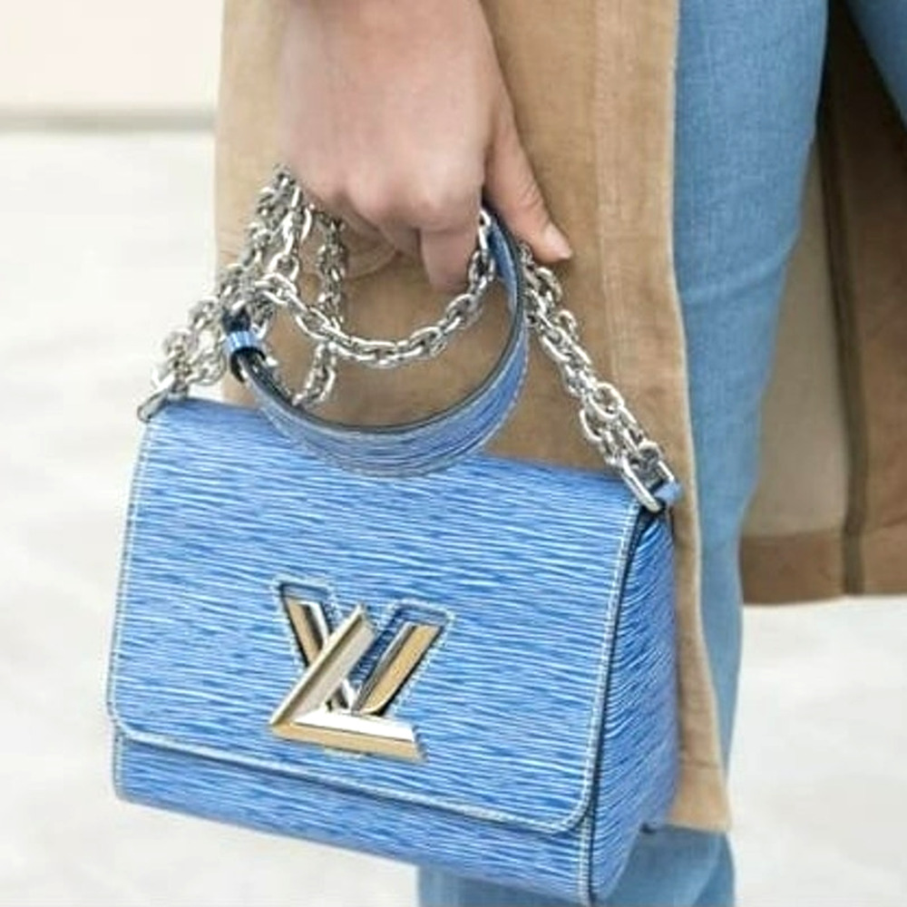 💎✨RARE FIND✨💎Authenticated Louis Vuitton Twist PM Epi Denim Chain Shoulder Bag